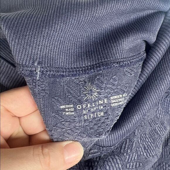 Aerie Offline Textured Floral Biker Shorts size Small - Picture 5 of 6